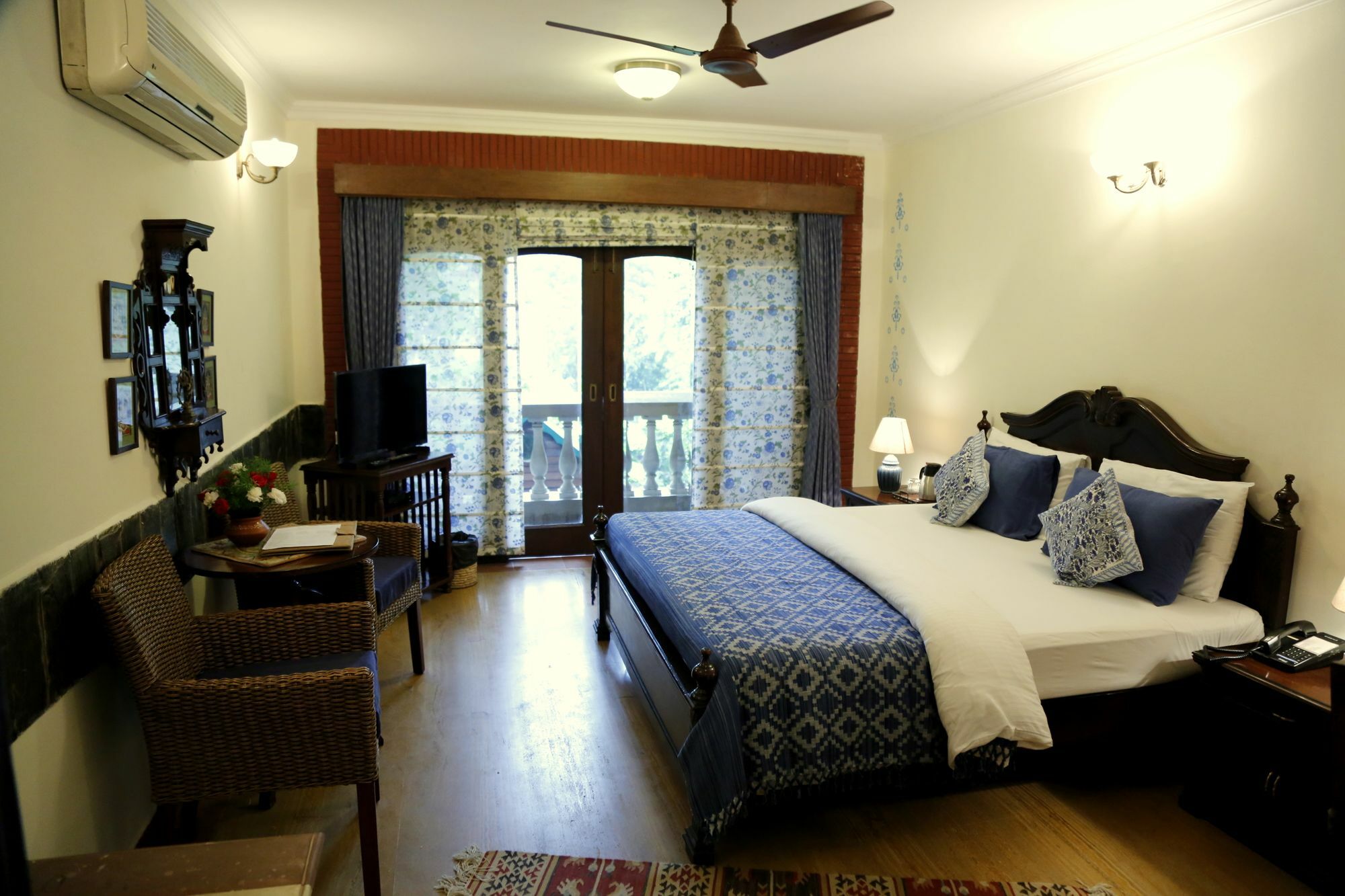 The Estate Villa New Delhi Buitenkant foto